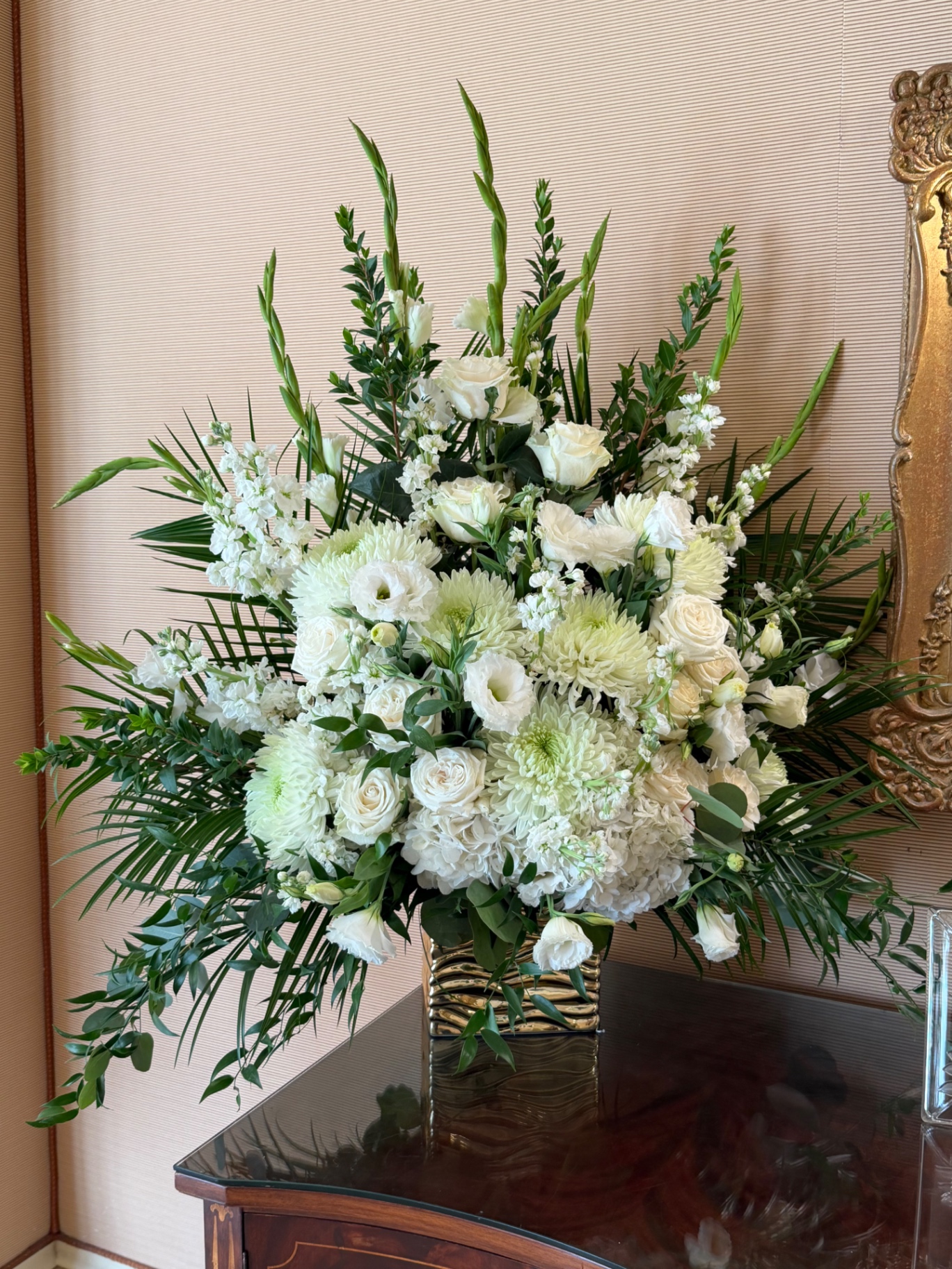 Wedding event setup in Pasadena by Blossom Logistics Co.